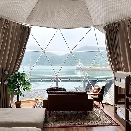 Calm Lanai Harbor Hotel Nichinan Room photo